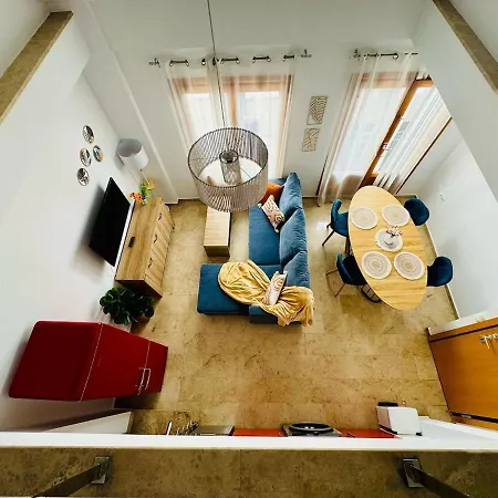 アパート Abat 3 Cool & Wide Duplex Next To The Cathedral *